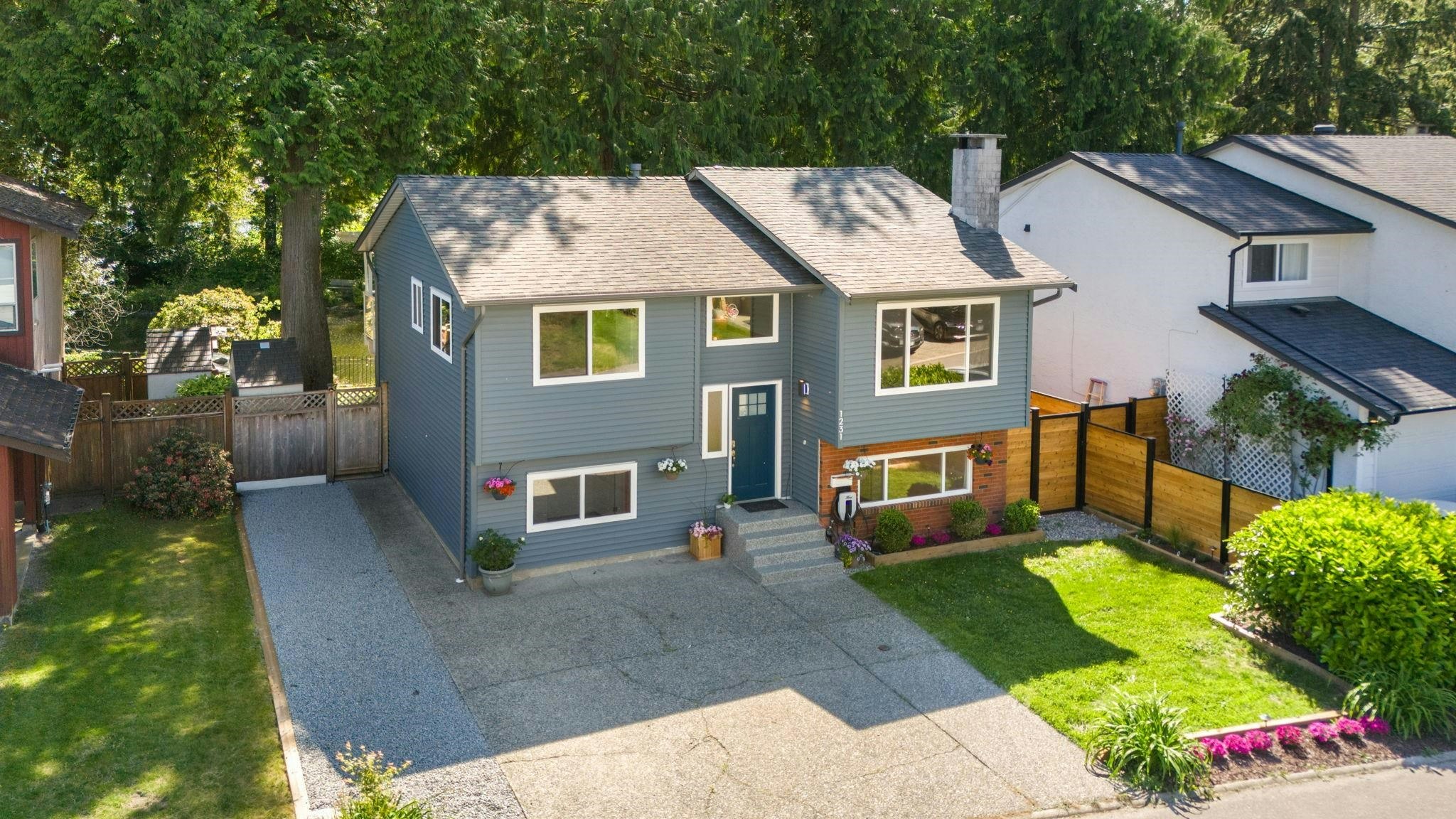 1231 River Drive, Coquitlam, BC, V3E 1N7 - 35