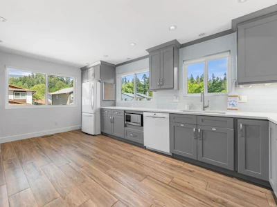 1231 River Drive - 3