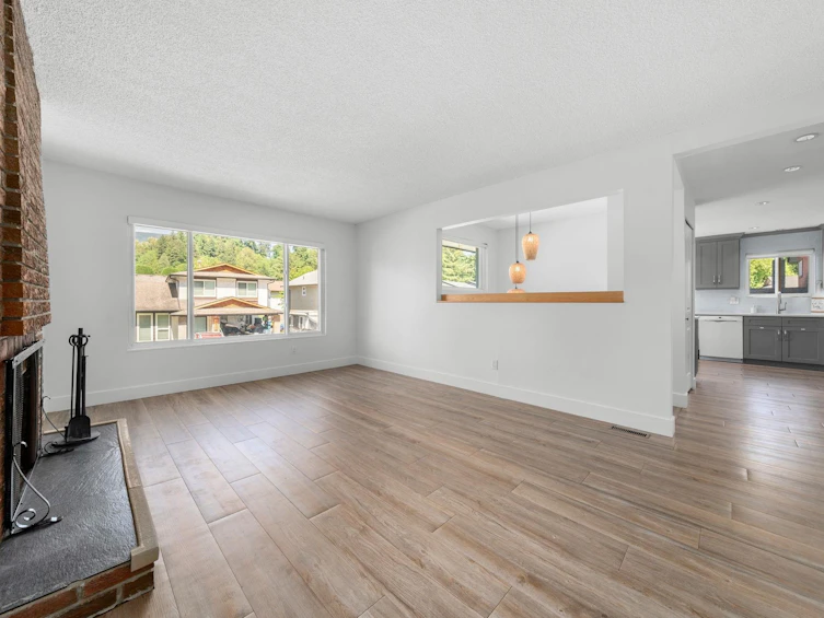 1231 River Drive, Coquitlam, BC, V3E 1N7 - 22