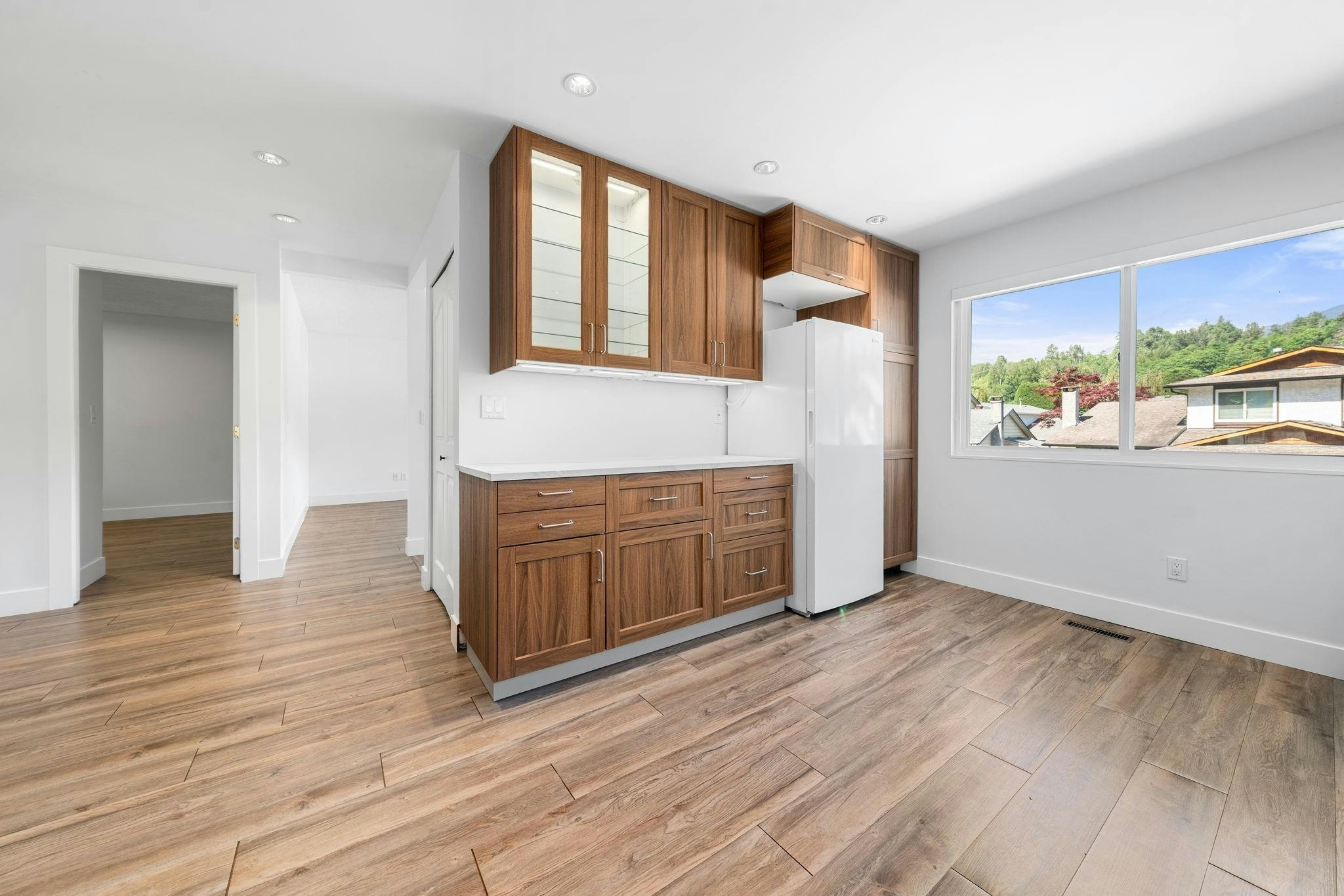 1231 River Drive, Coquitlam, BC, V3E 1N7 - 6