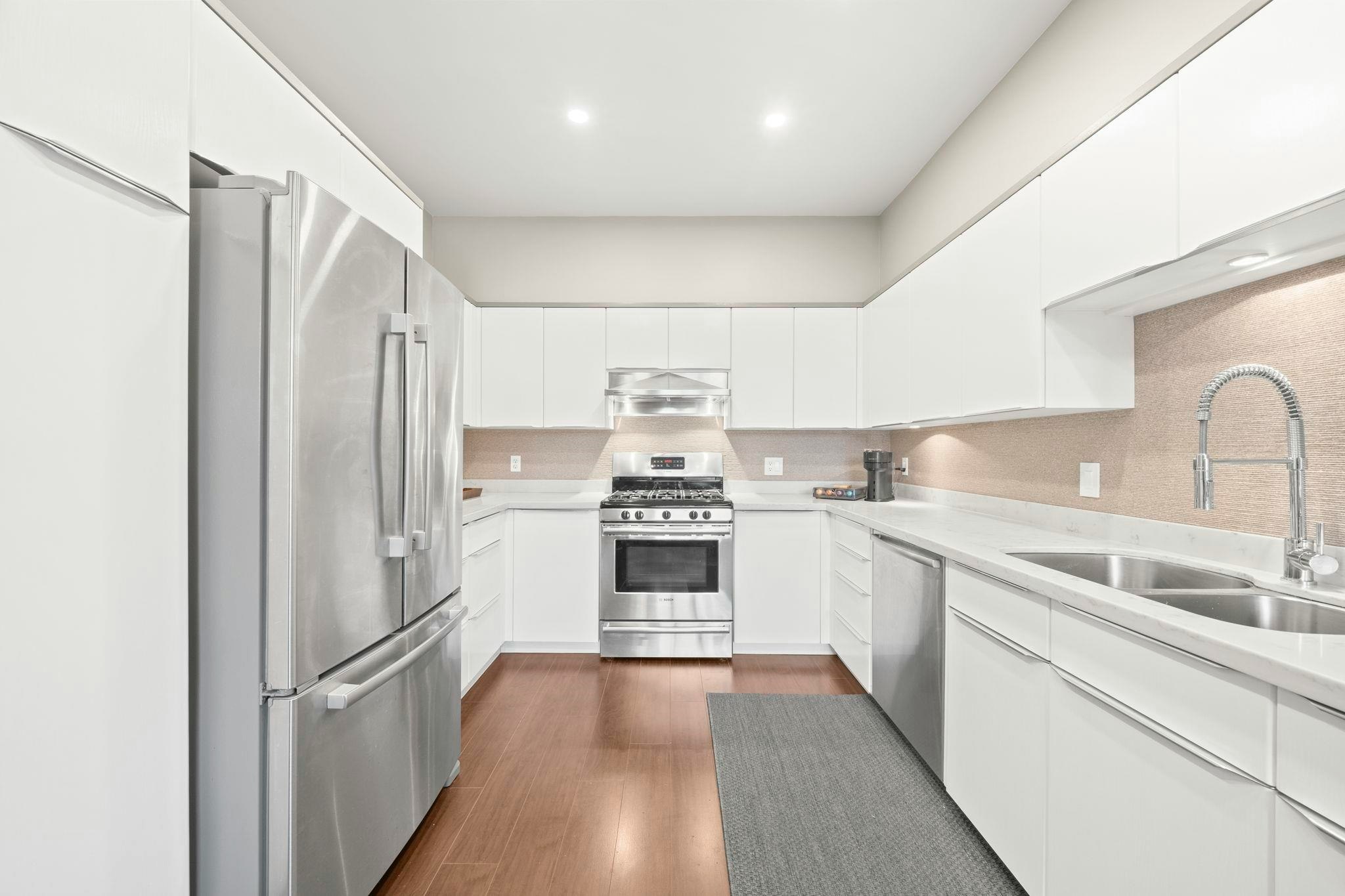 24-6100 Woodwards Road, Richmond, BC, V7E 6G7 - 10