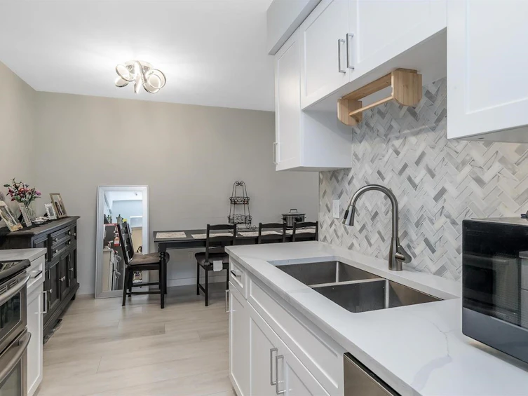 307-15268 100 Avenue, Surrey, BC, V3R 7V1 - 6