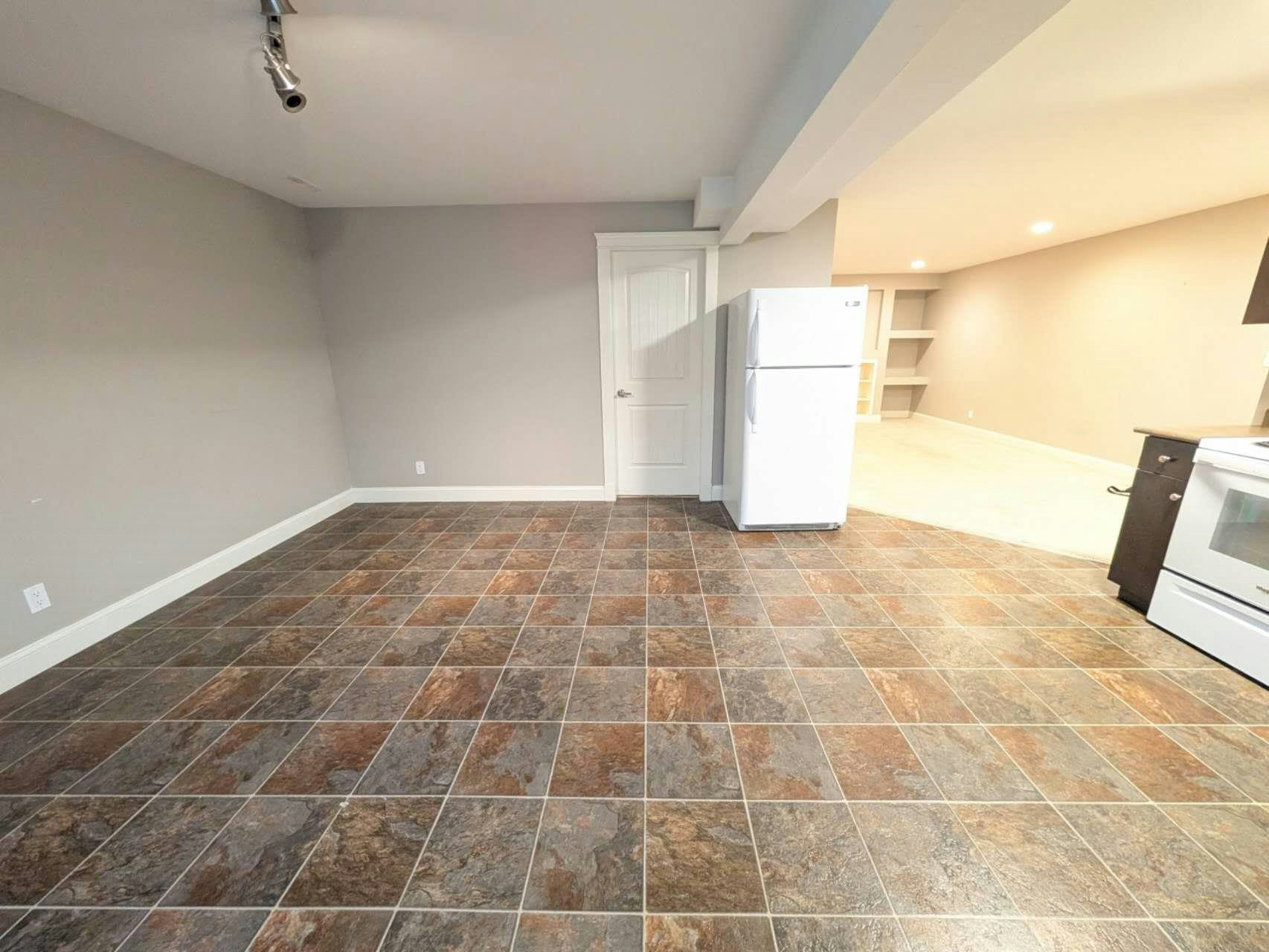 BSMT-211XX 83a Ave Avenue, Langley, BC, V2Y 0C4 - 3