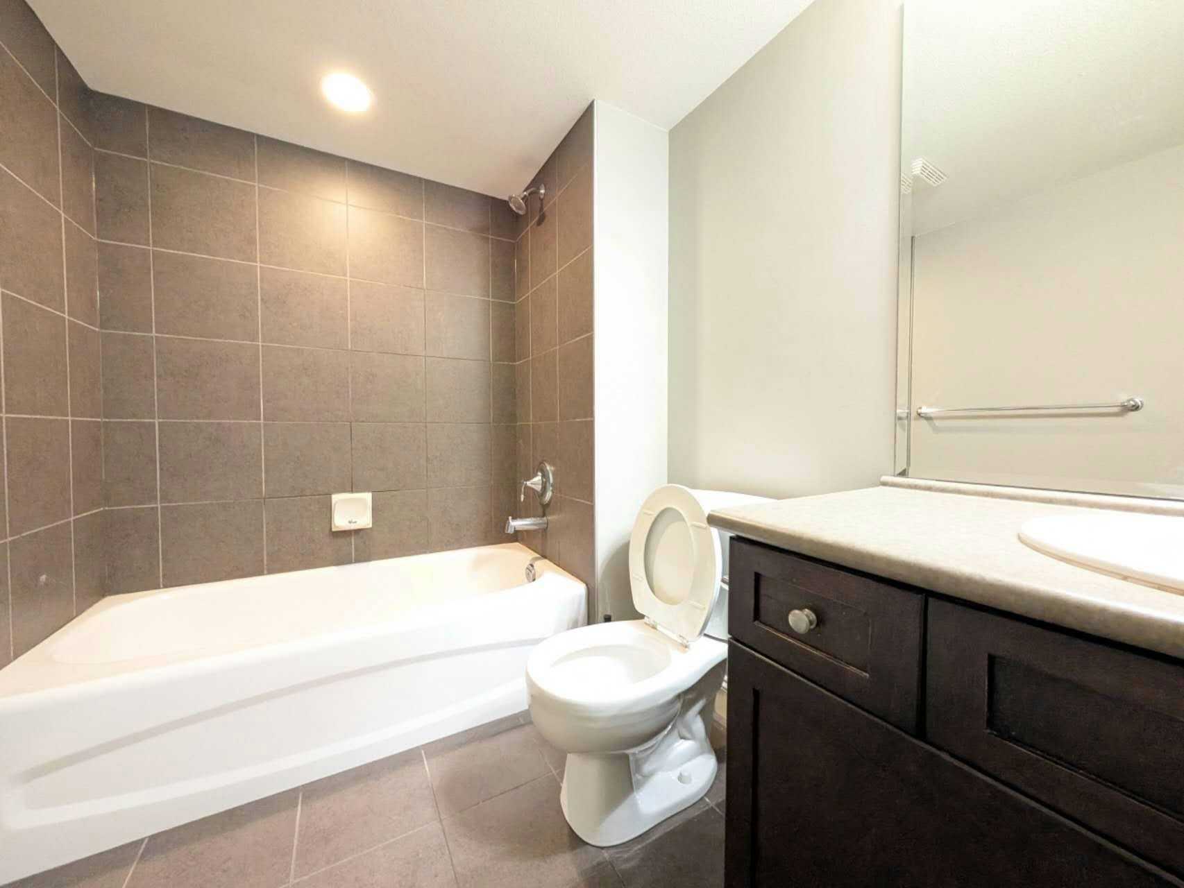BSMT-211XX 83a Ave Avenue, Langley, BC, V2Y 0C4 - 8