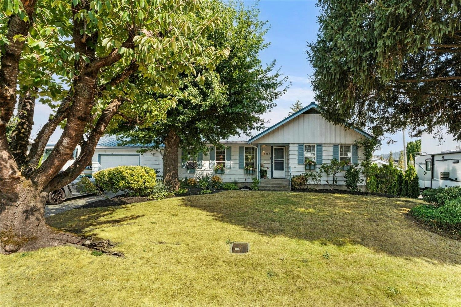 6820 Casabello Drive, Chilliwack, BC, V2R 2R3