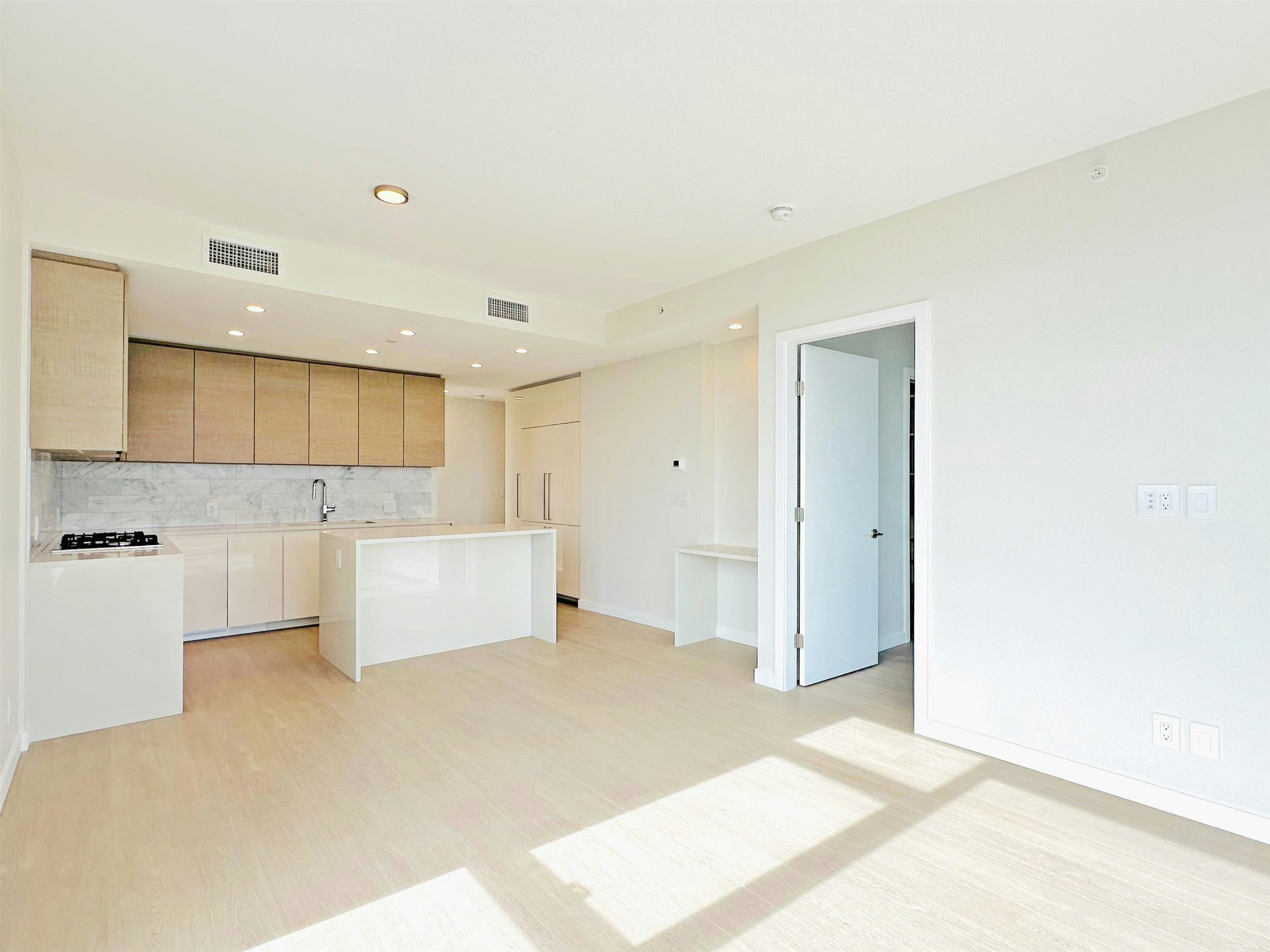 4004-2186 Gilmore Place Avenue, Burnaby, BC, V5C 0N7 - 7