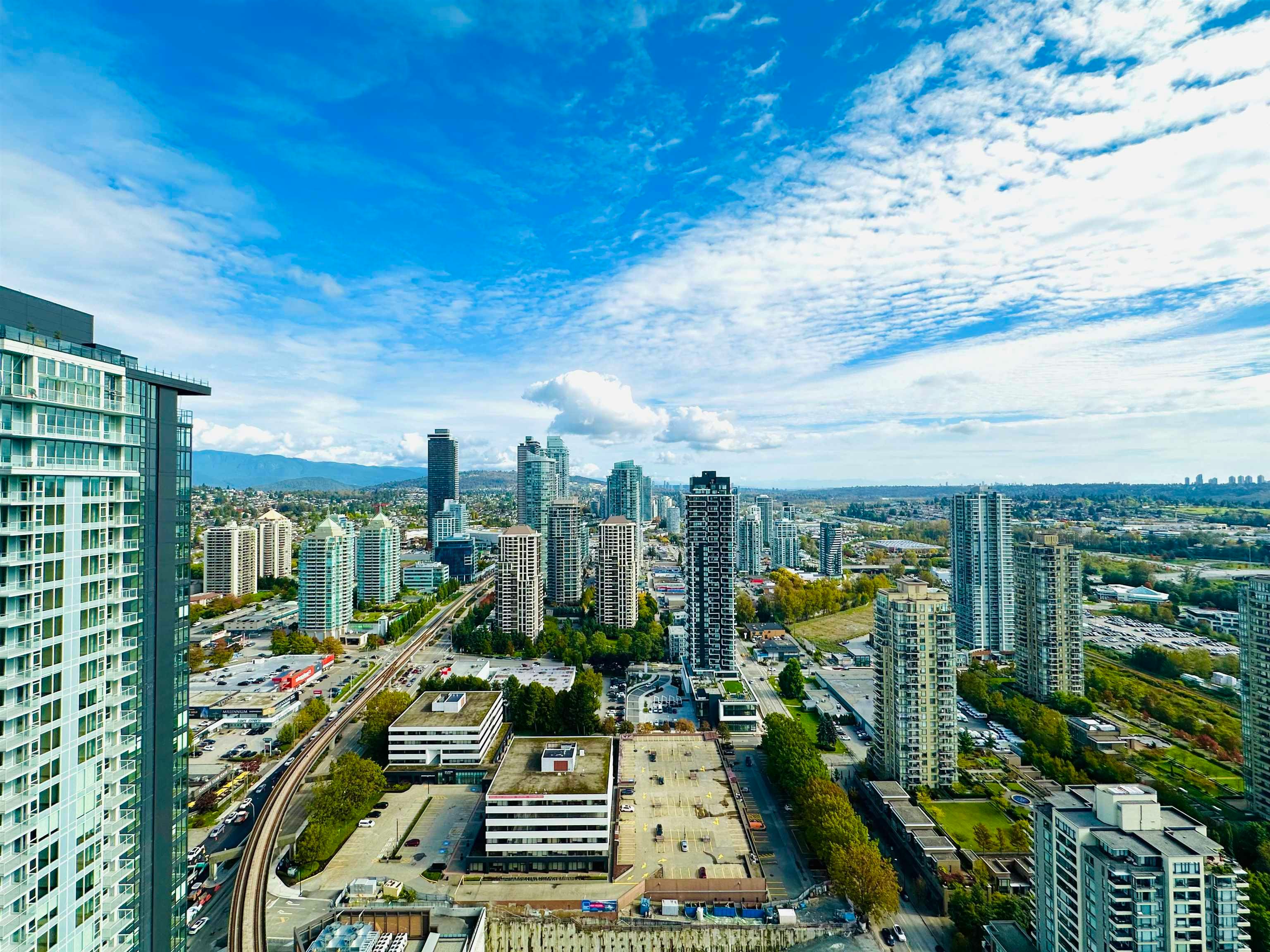 4004-2186 Gilmore Place Avenue, Burnaby, BC, V5C 0N7