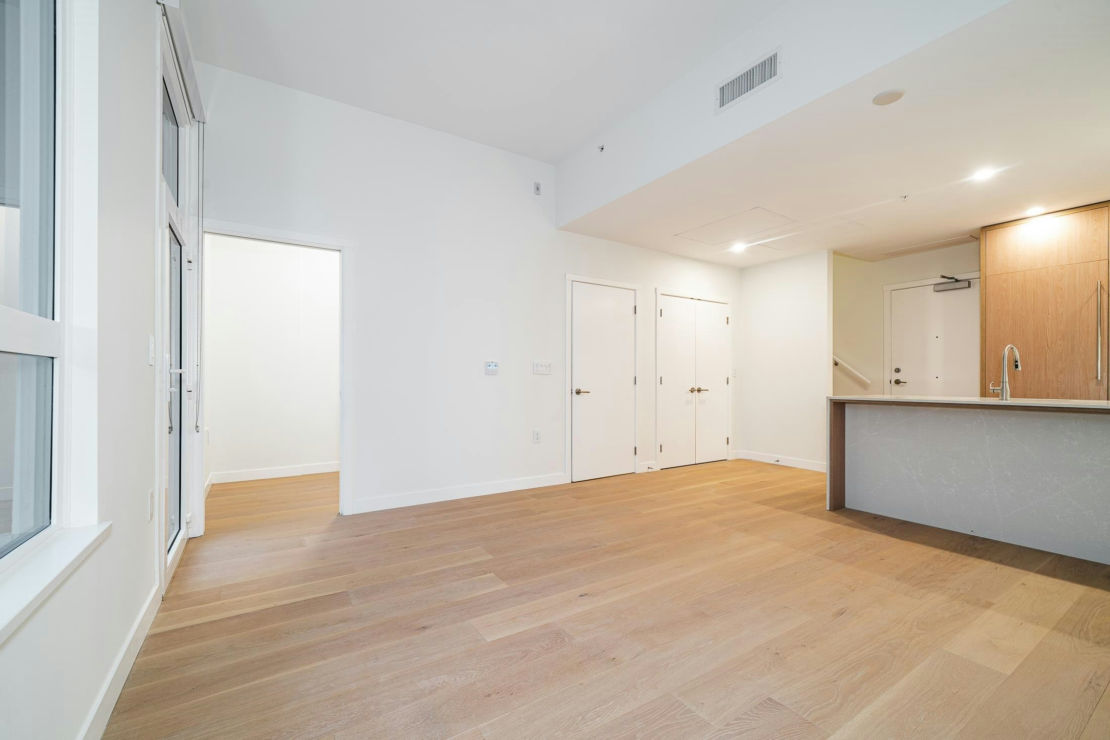 107-5212 Cambie Street, Vancouver, BC, V5Z 2Z7 - 9