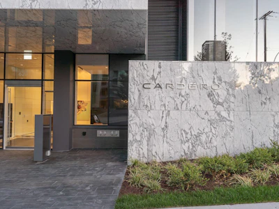 1404-620 Cardero Street - 3