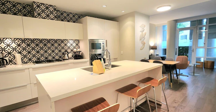 186 Athletes Way, Vancouver, BC, V5Y 0B5 - 8