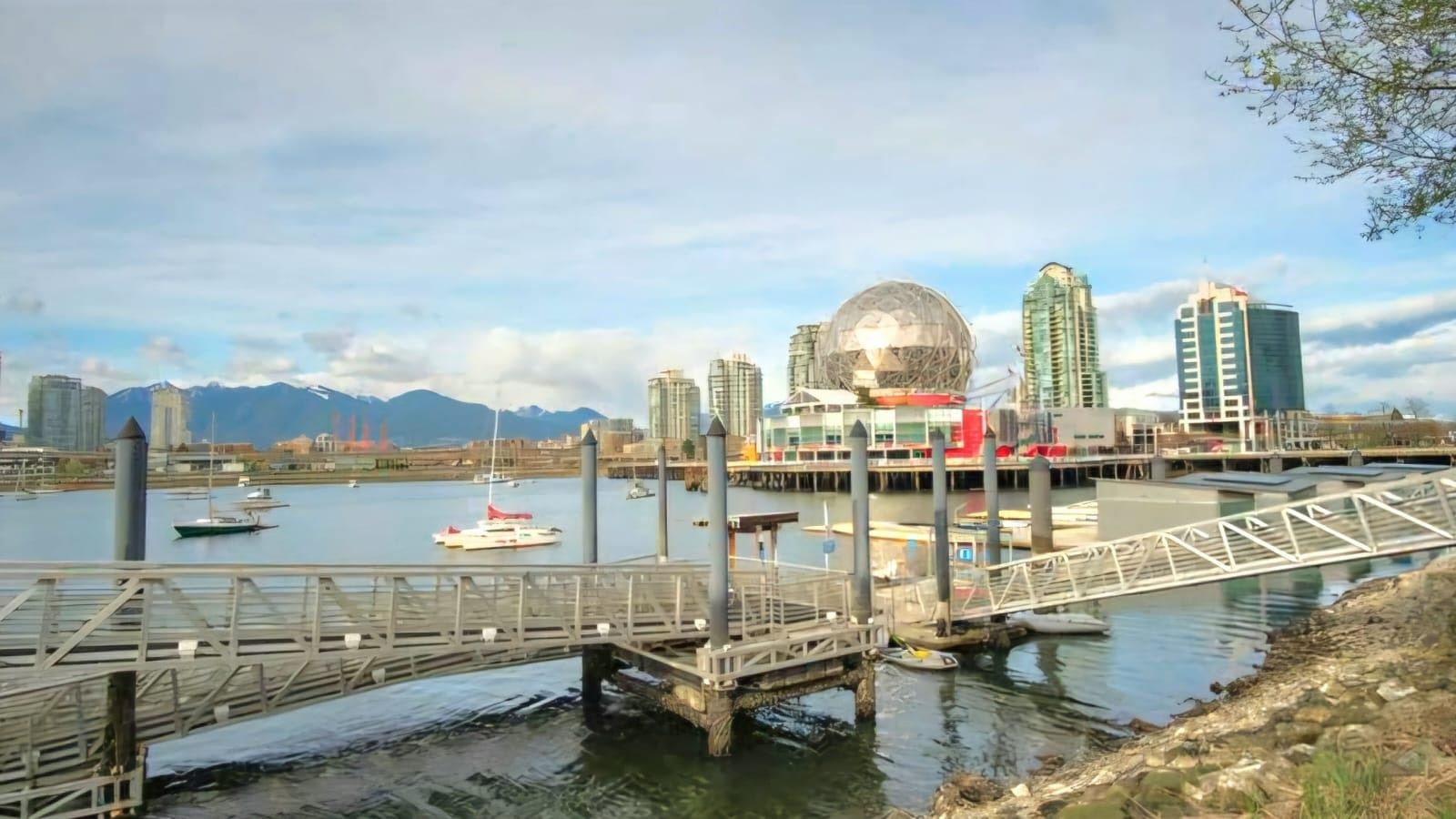 186 Athletes Way, Vancouver, BC, V5Y 0B5 - 2
