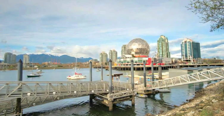 186 Athletes Way, Vancouver, BC, V5Y 0B5 - 2