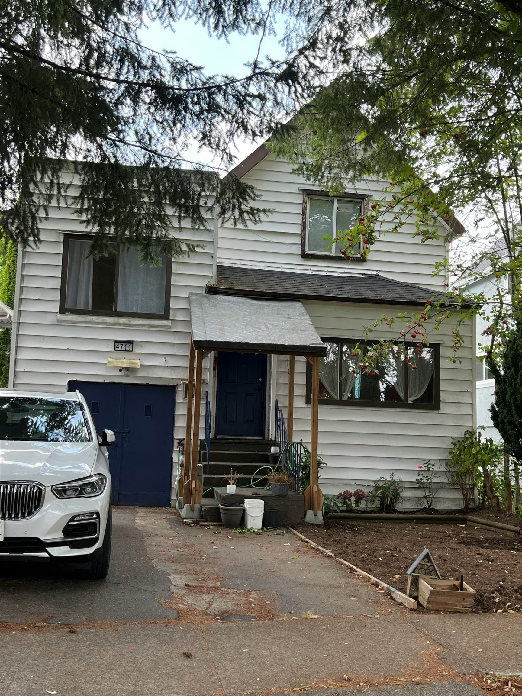 4711 Gothard Street, Vancouver, BC, V5R 3L1