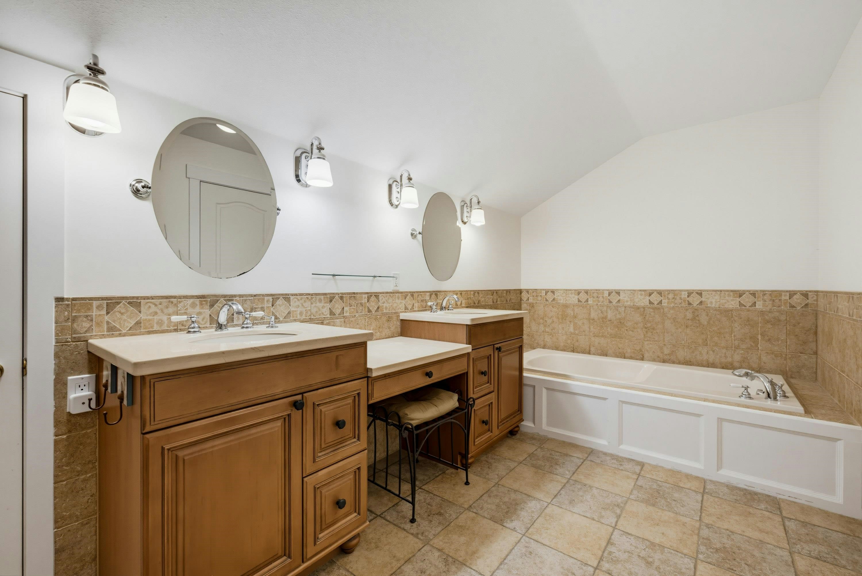 552 Seashell Drive, Delta, BC, V4L 2K8 - 21