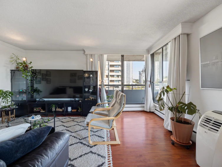 1003-3737 Bartlett Court, Burnaby, BC, V3J 7E3 - 7