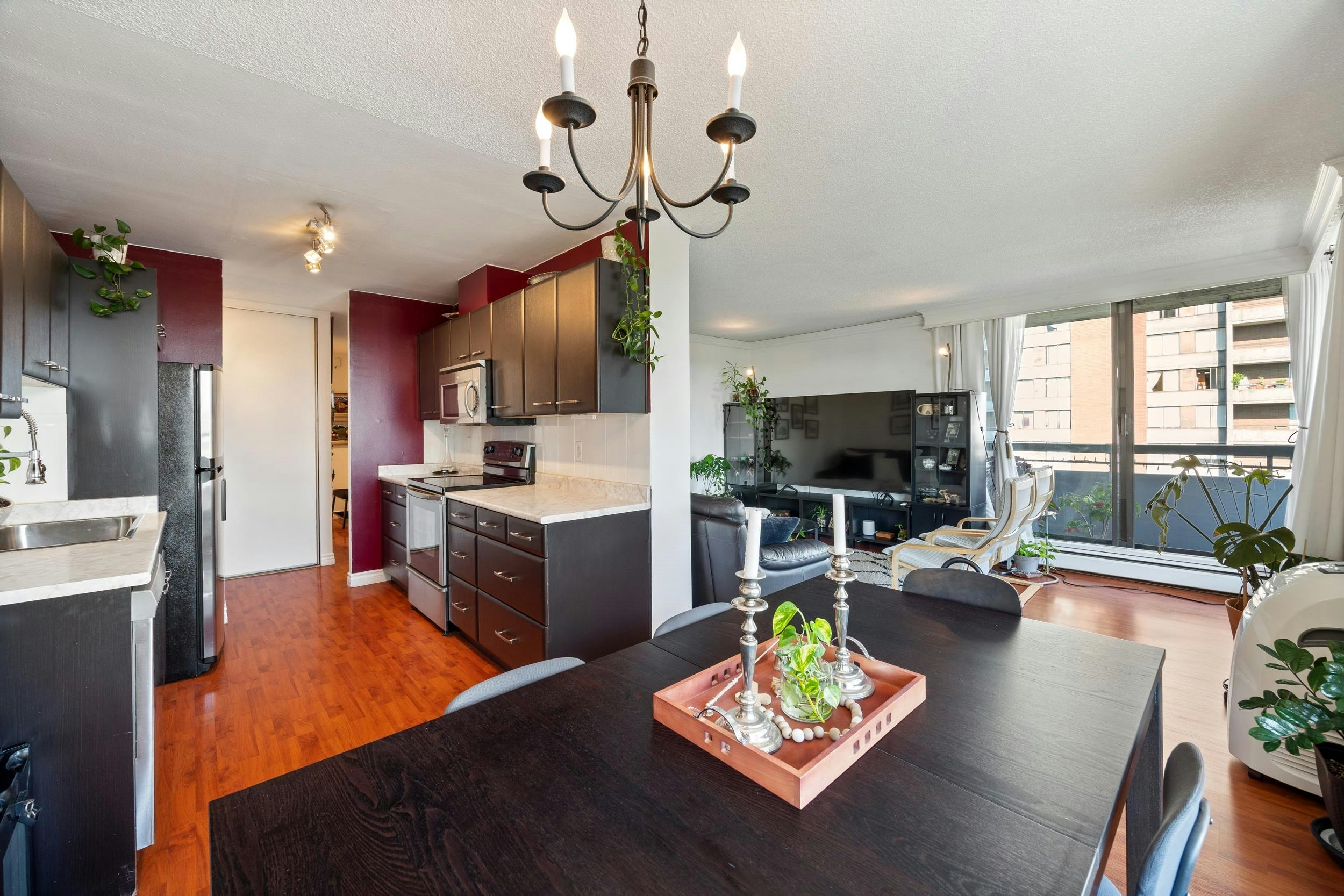 1003-3737 Bartlett Court, Burnaby, BC, V3J 7E3 - 10