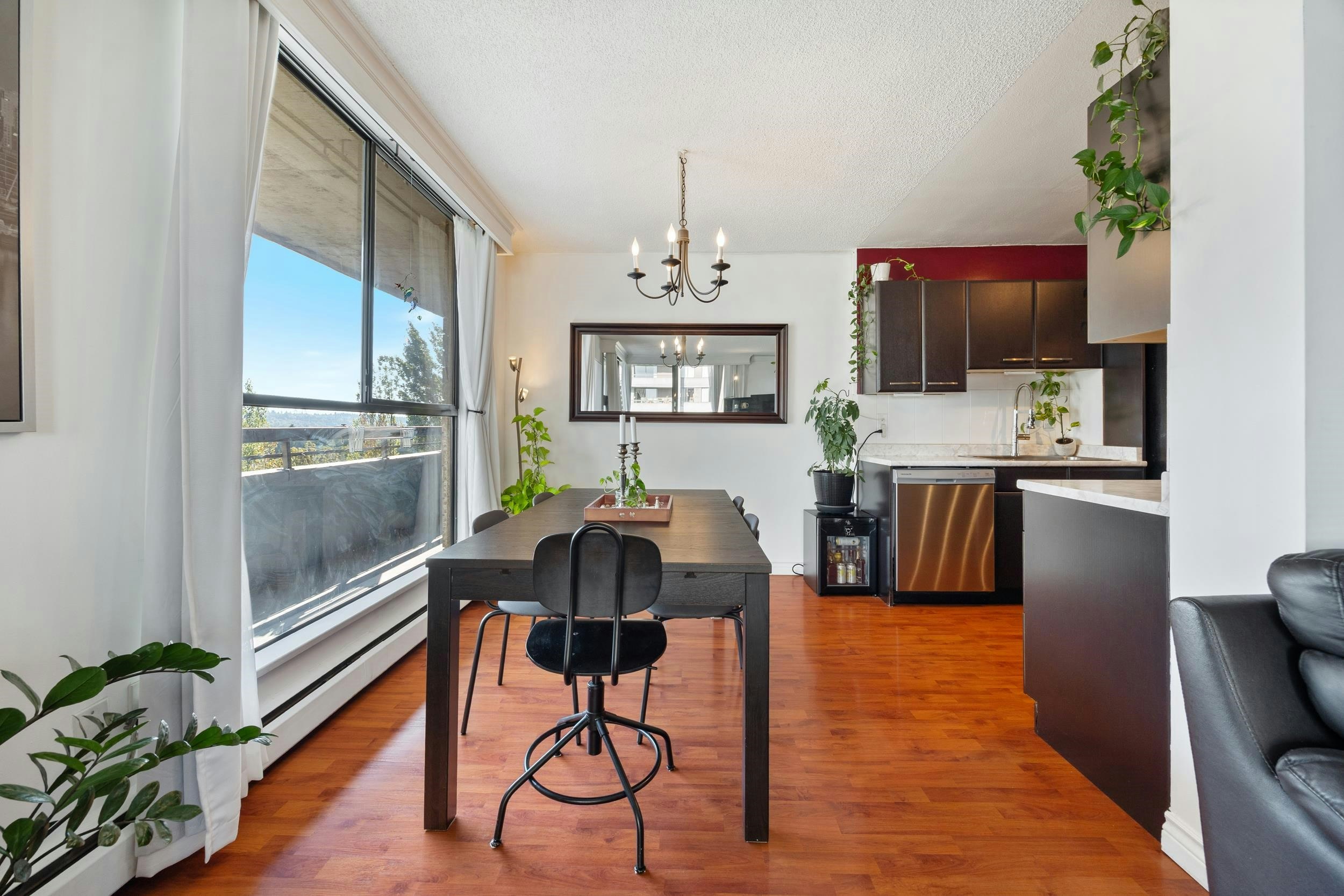 1003-3737 Bartlett Court, Burnaby, BC, V3J 7E3 - 11