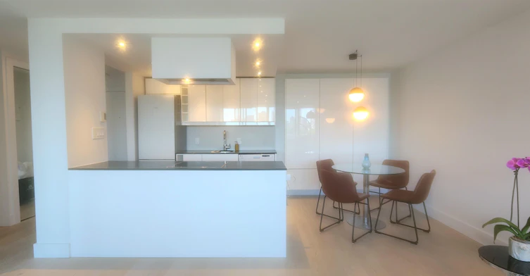 1806-1725 Pendrell Street, Vancouver, BC, V6G 2X7 - 4