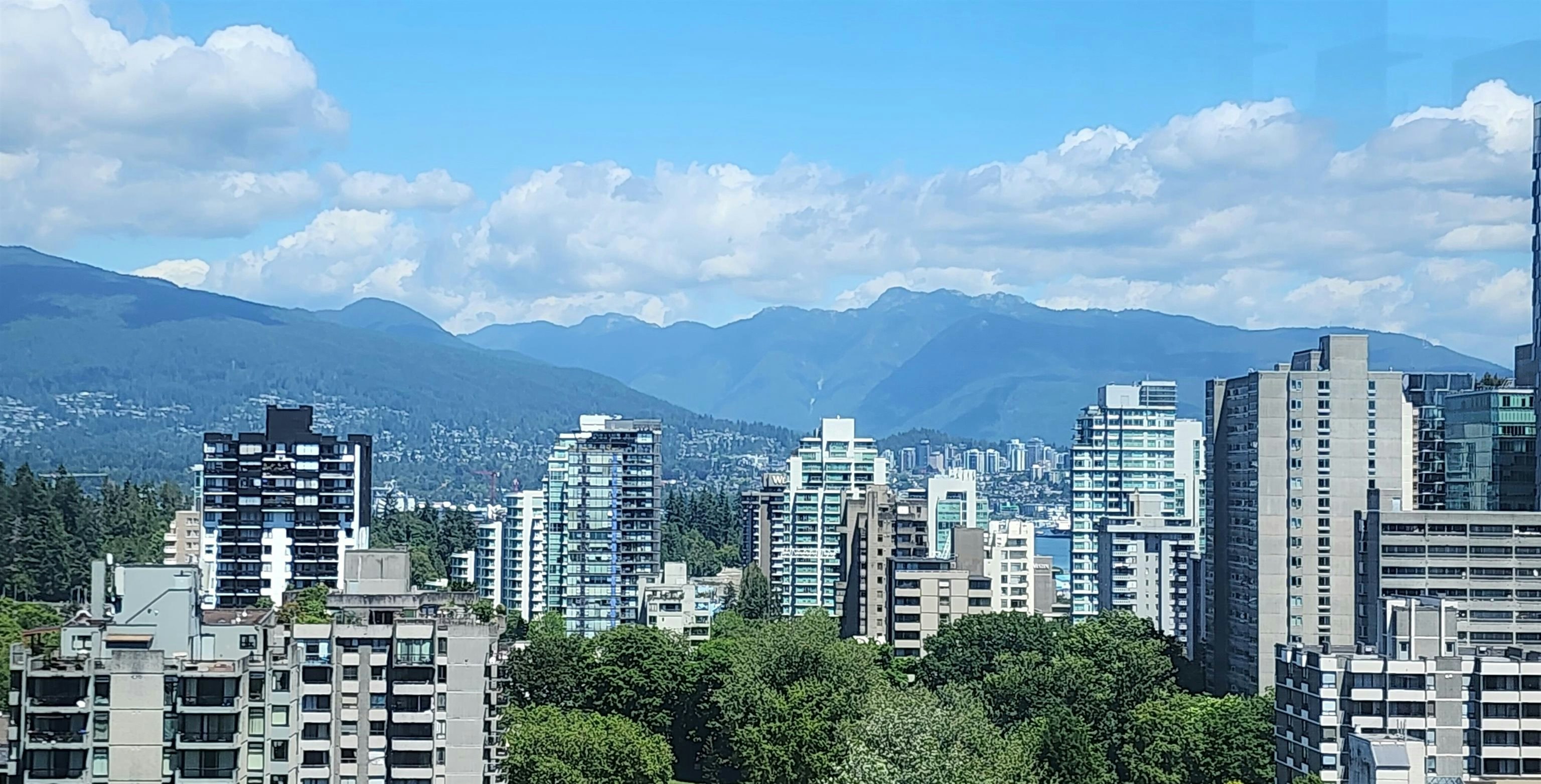 1806-1725 Pendrell Street, Vancouver, BC, V6G 2X7