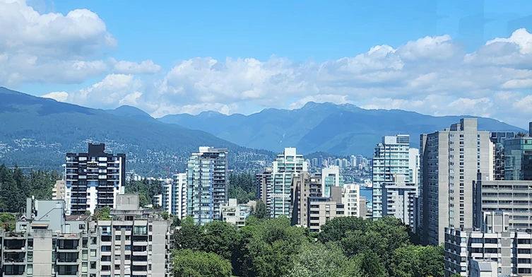 1806-1725 Pendrell Street, Vancouver, BC, V6G 2X7