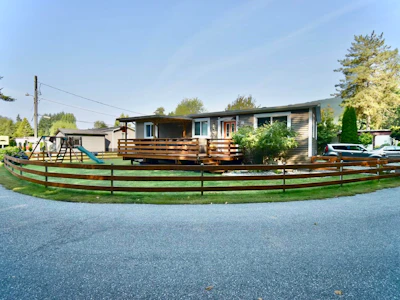 39-1413 Sunshine Coast Highway - 4