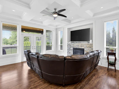 21833 51 Avenue - 4