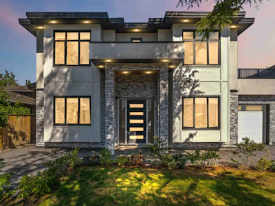 1-3871 Springfield Drive - 2