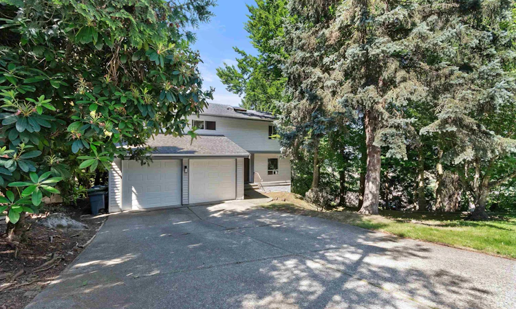 2716 St Moritz Way