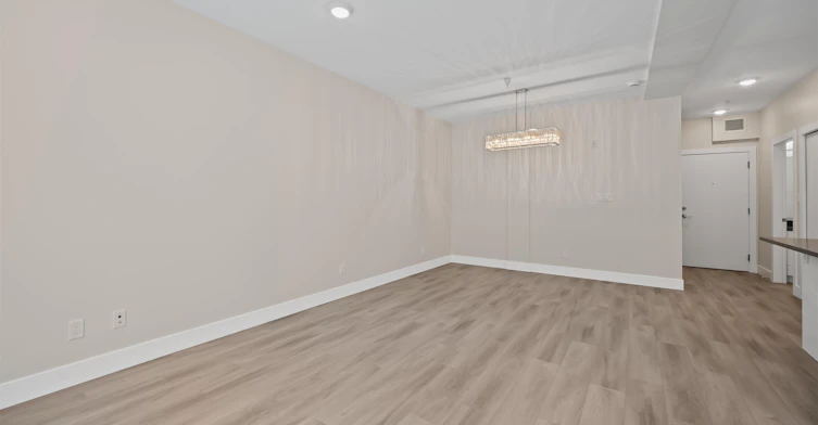 118-15351 101 Avenue, Surrey, BC, V3R 0G2 - 14