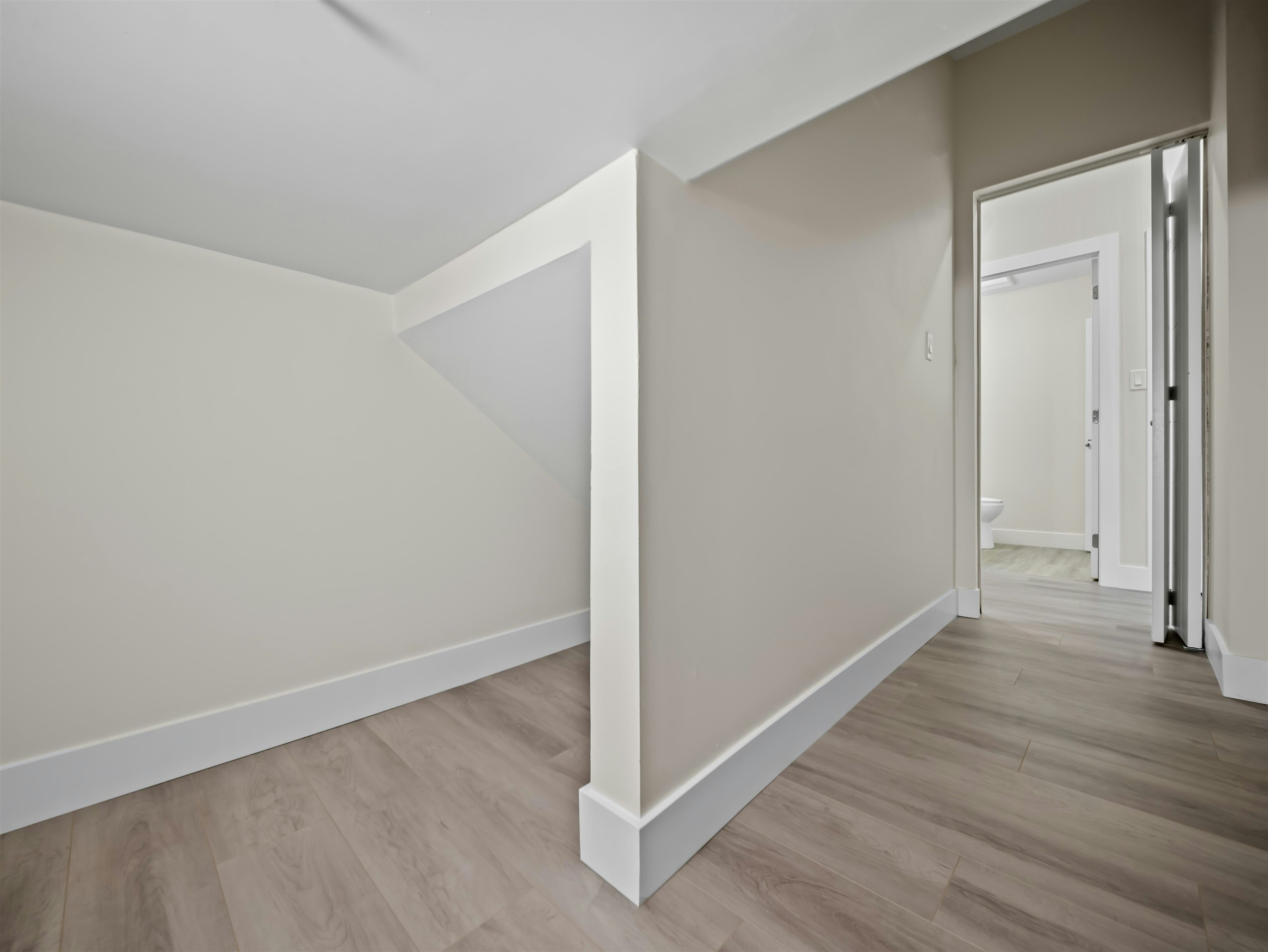 118-15351 101 Avenue, Surrey, BC, V3R 0G2 - 15
