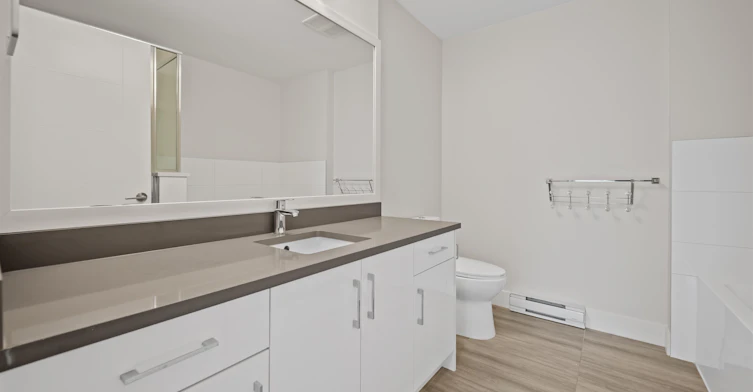 118-15351 101 Avenue, Surrey, BC, V3R 0G2 - 29