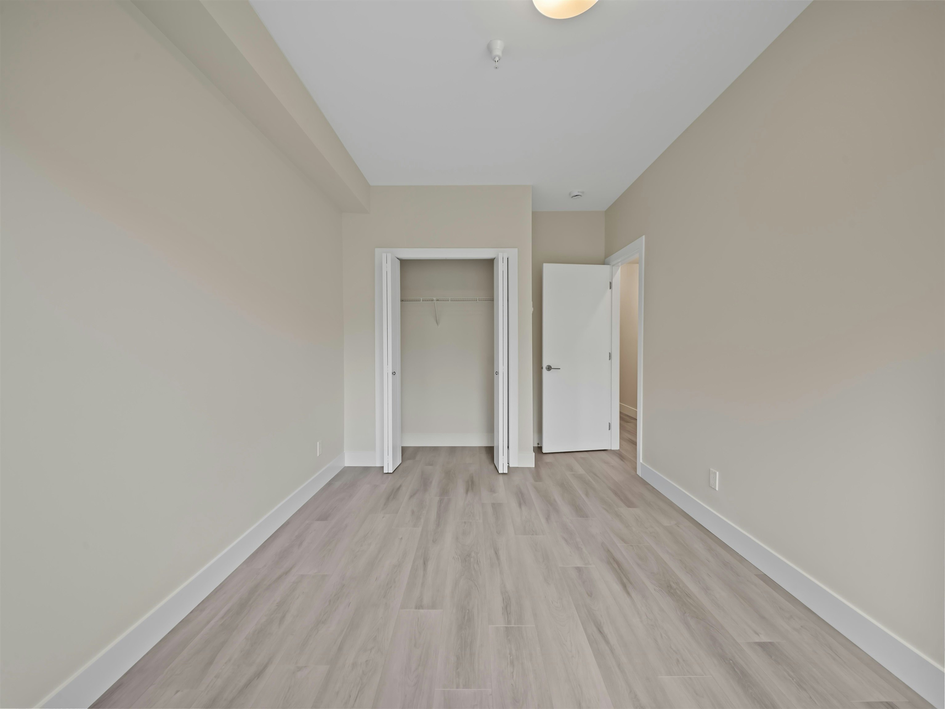 118-15351 101 Avenue, Surrey, BC, V3R 0G2 - 23