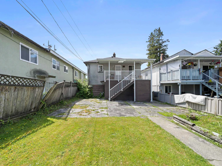 942 Nanaimo Street, Vancouver, BC, V5L 4S9 - 24