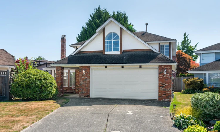 5811 Pearl Court