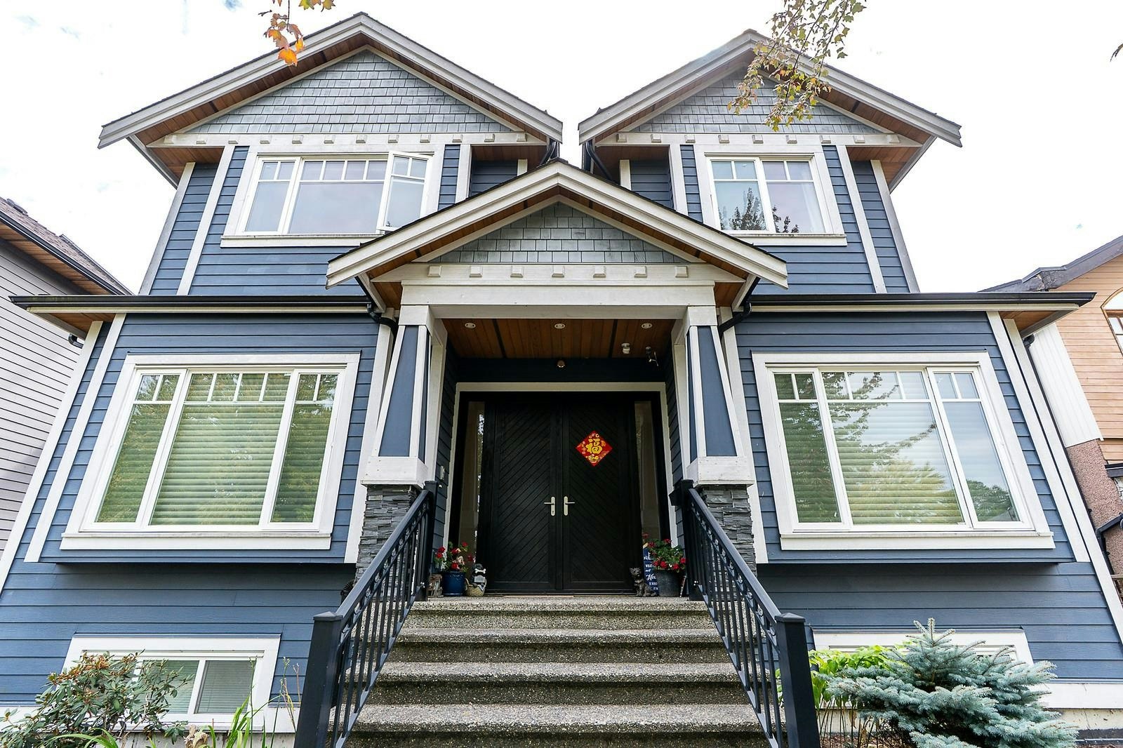 3032 E 16th Avenue, Vancouver, BC, V5M 2M5