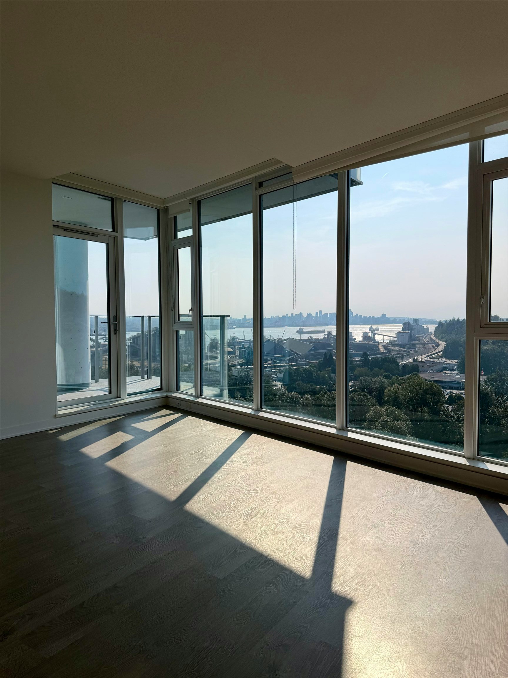 2506-1401 Hunter Street, North Vancouver, BC, V7J 0E2 - 5