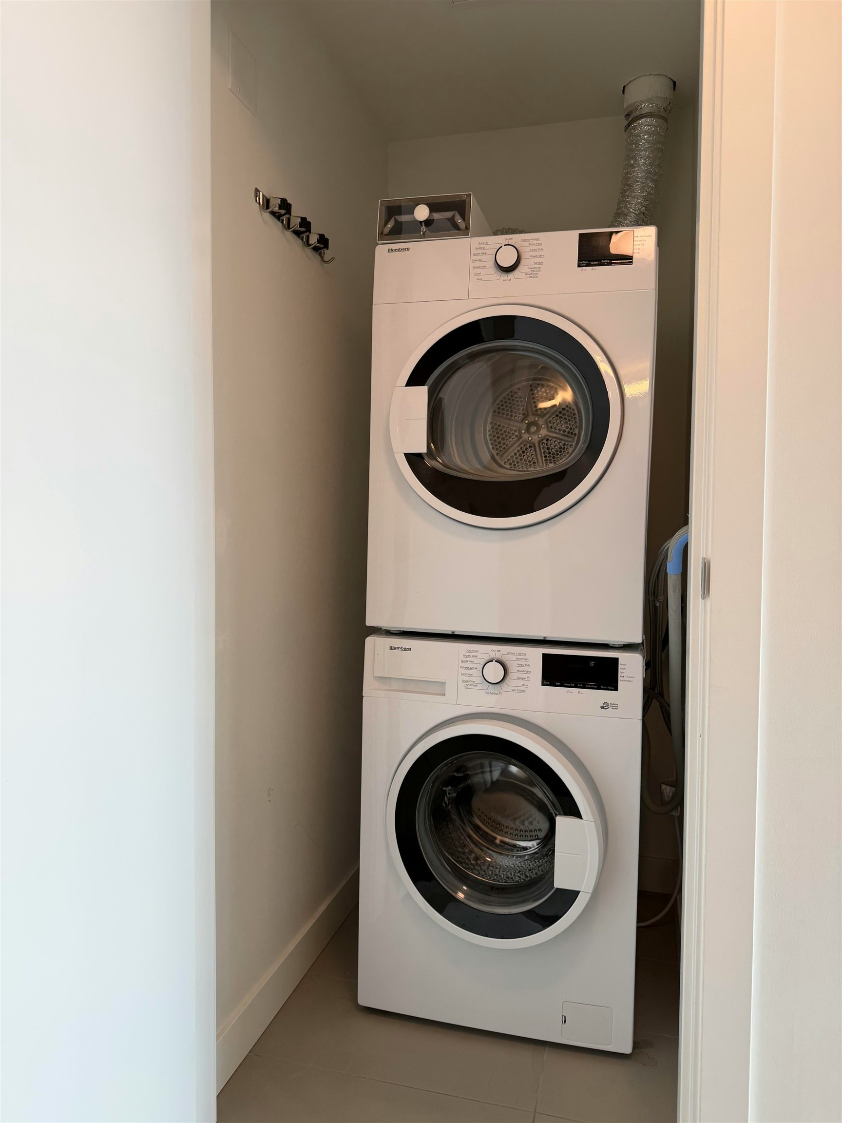 2506-1401 Hunter Street, North Vancouver, BC, V7J 0E2 - 14