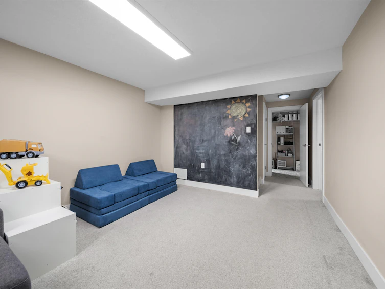 15879 Alder Place, Surrey, BC, V4A 5J1 - 29