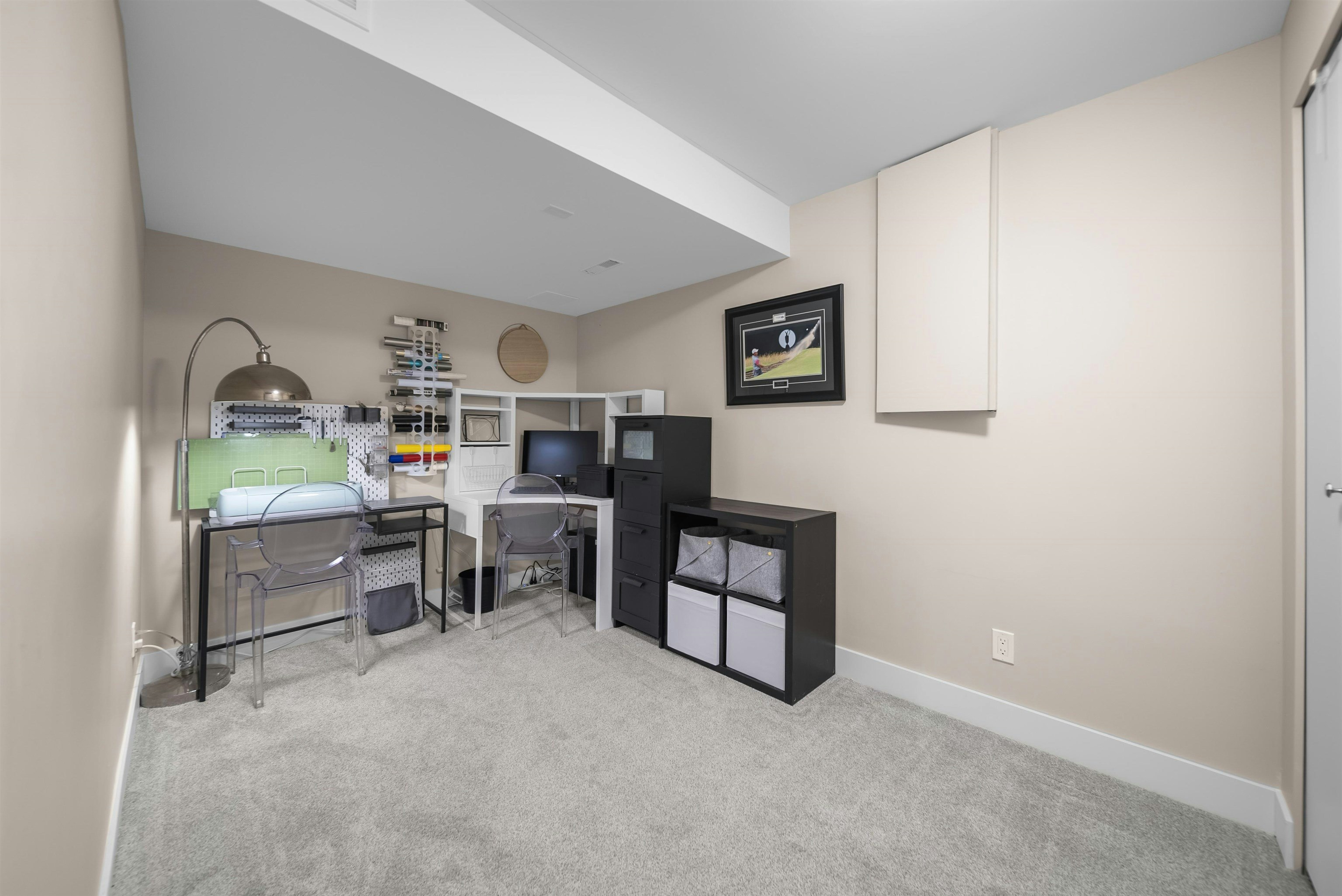 15879 Alder Place, Surrey, BC, V4A 5J1 - 32