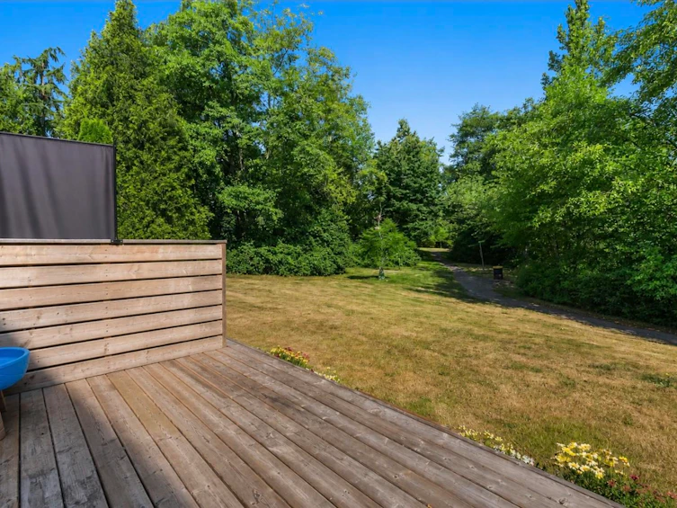 15879 Alder Place, Surrey, BC, V4A 5J1 - 2