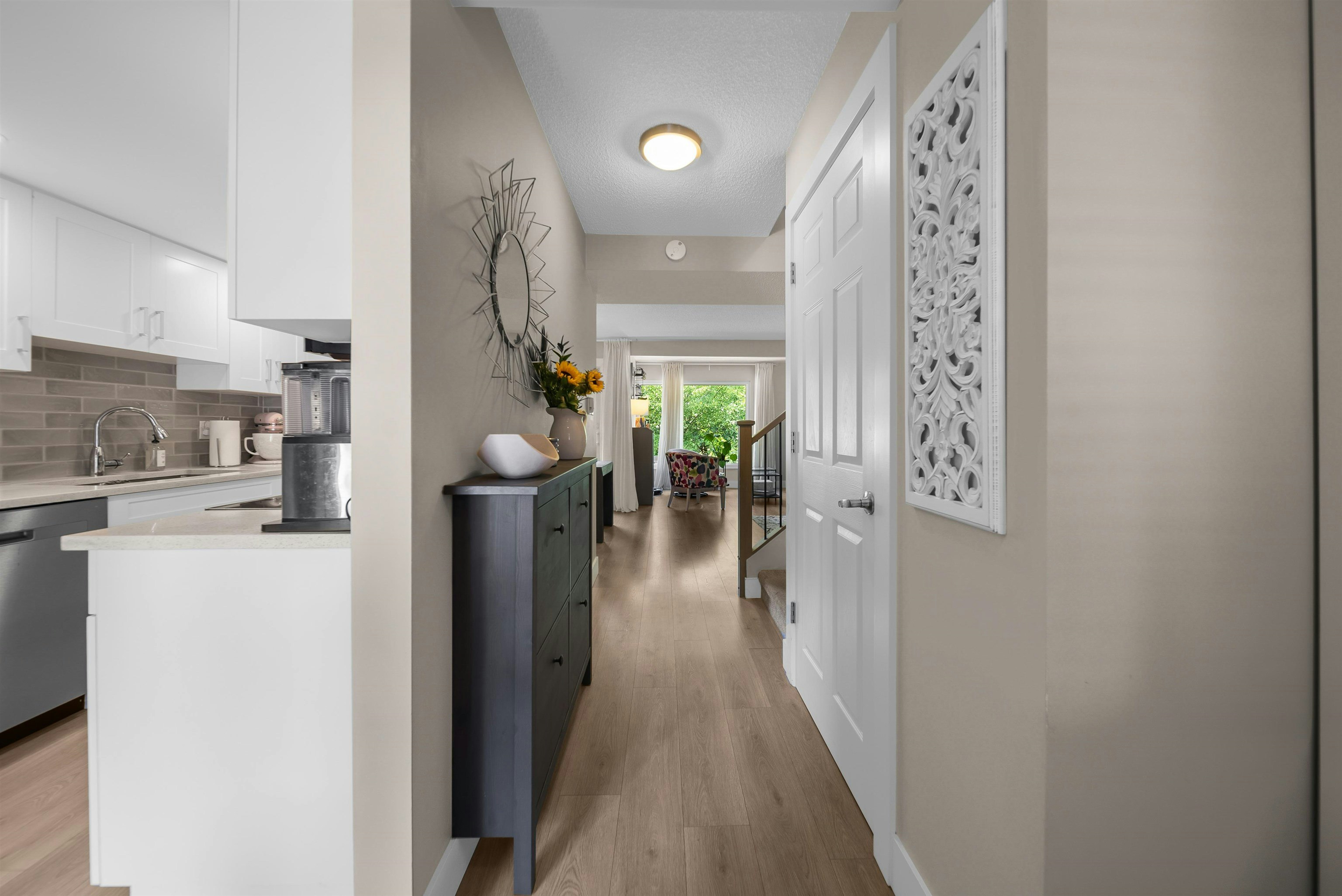 15879 Alder Place, Surrey, BC, V4A 5J1 - 9