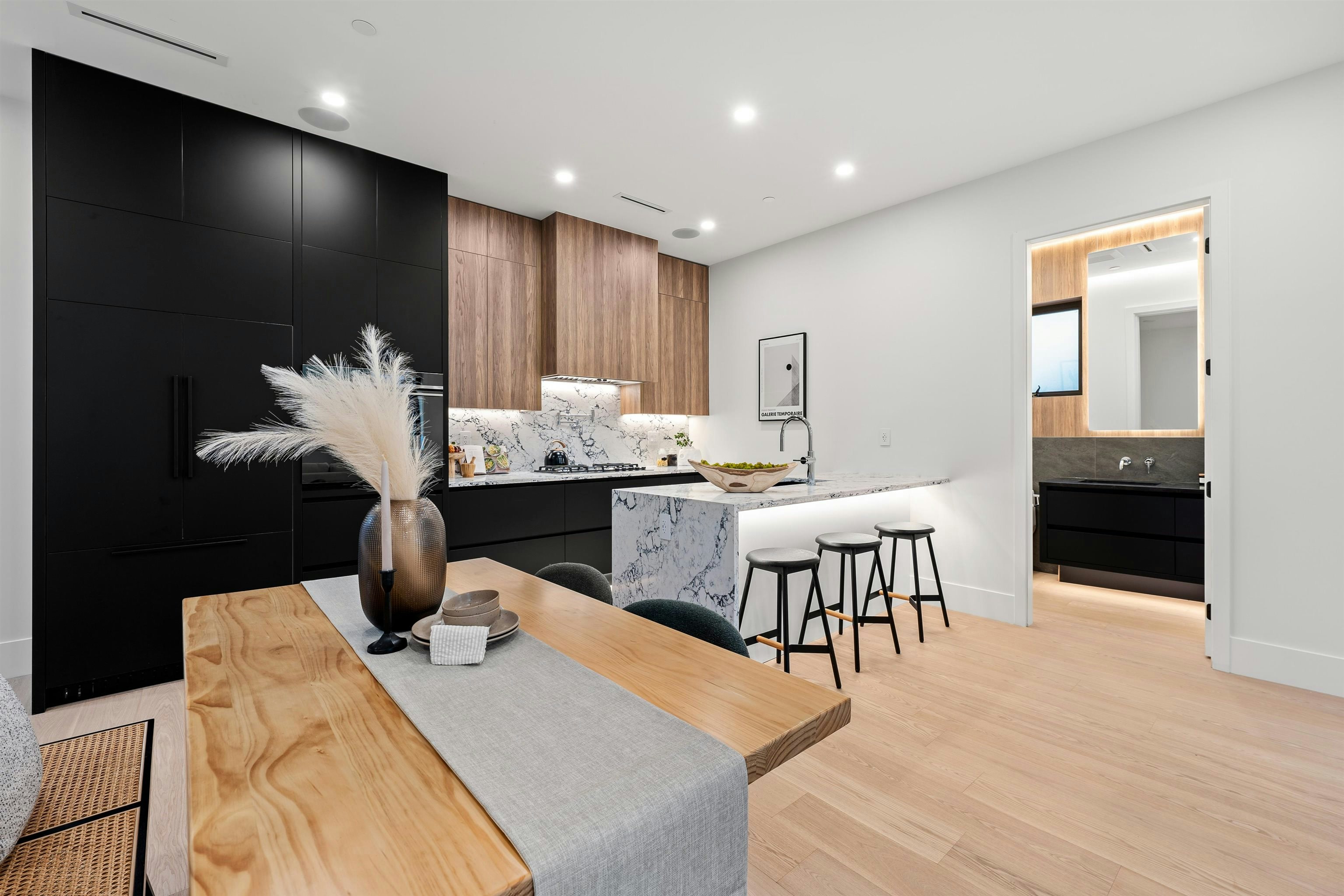 1-5034 Granville Street - 3