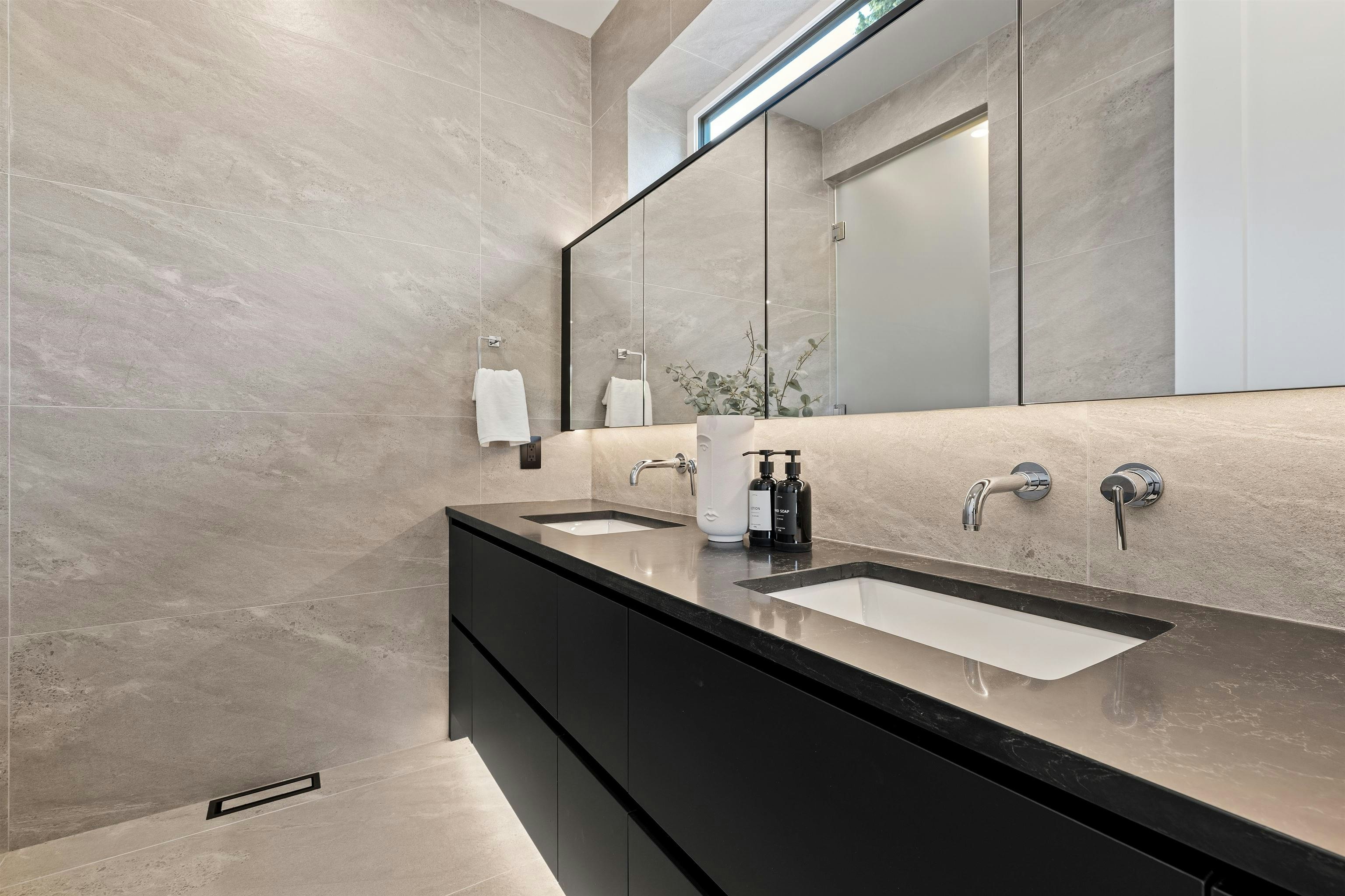 1-5034 Granville Street, Vancouver, BC, V6M 3B4 - 29