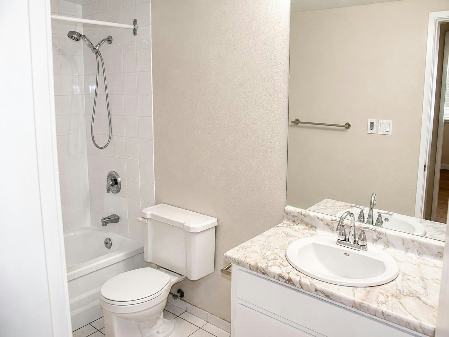 103-8060 Ryan Road, Richmond, BC, V7A 2E5 - 11
