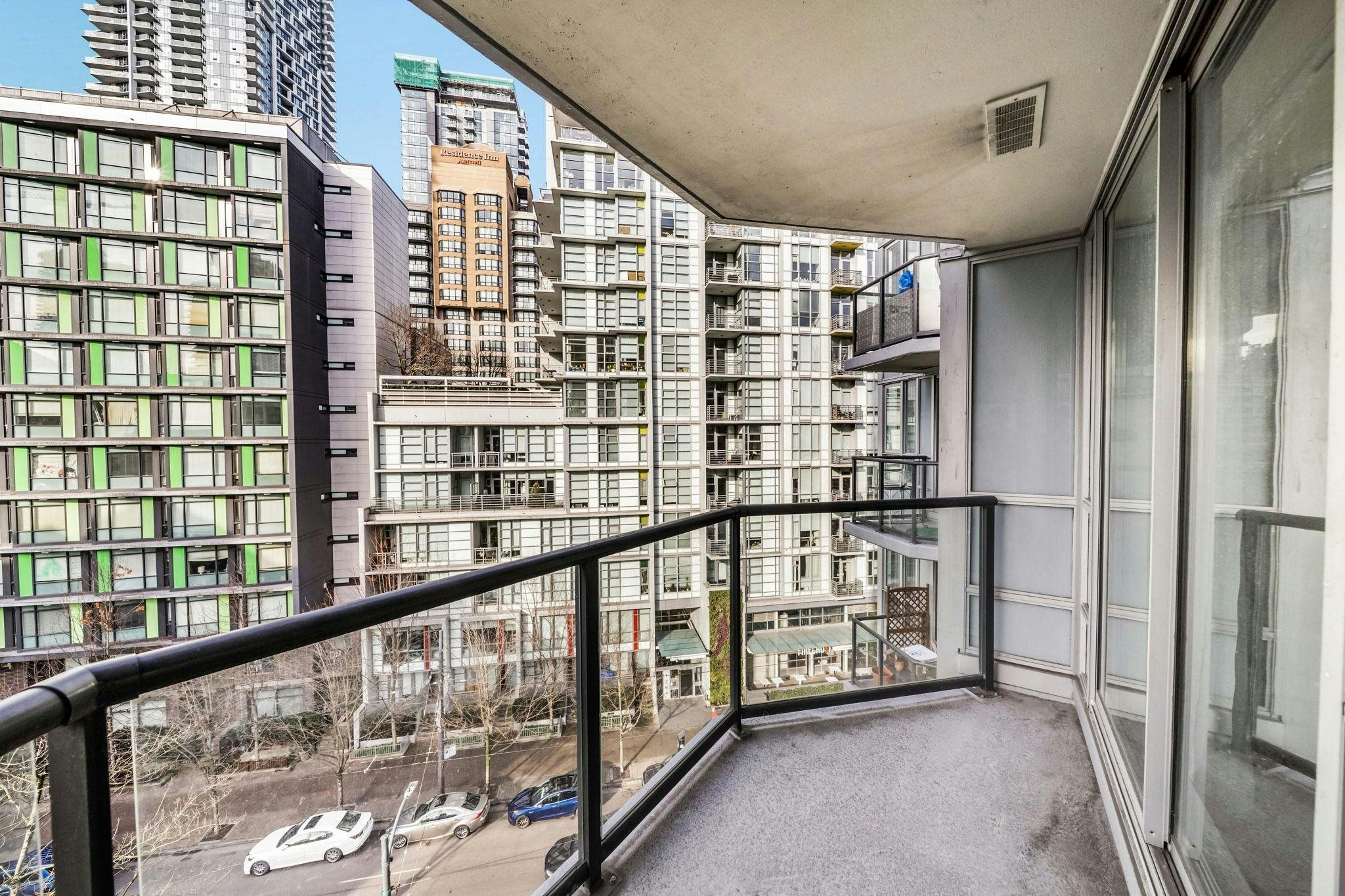 706-1212 Howe Street, Vancouver, BC, V6Z 2M9 - 7