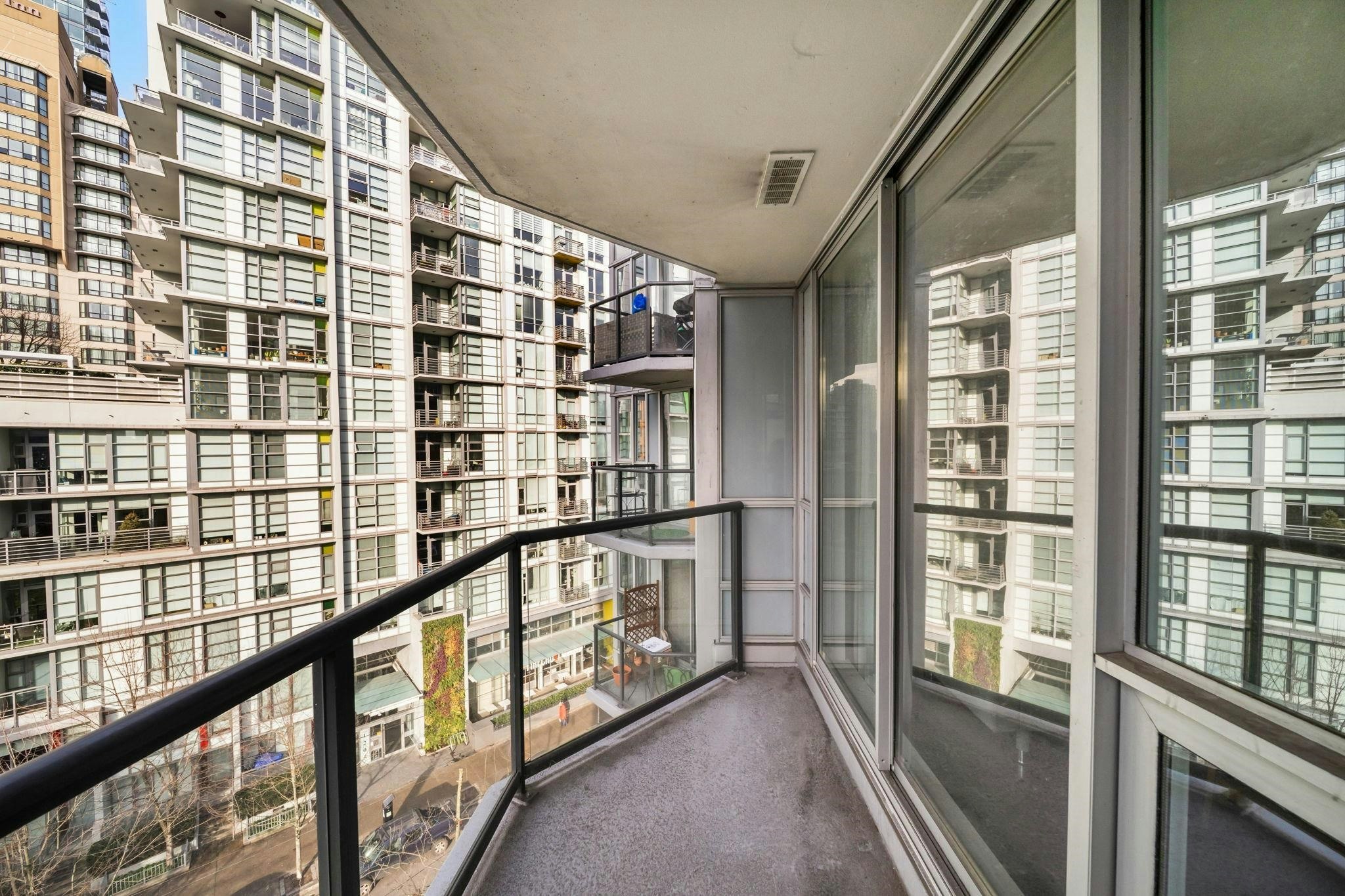 706-1212 Howe Street, Vancouver, BC, V6Z 2M9 - 6