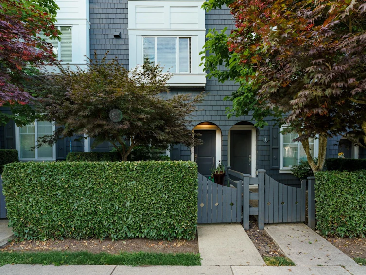 10-14955 60 Avenue, Surrey, BC, V3S 1R4