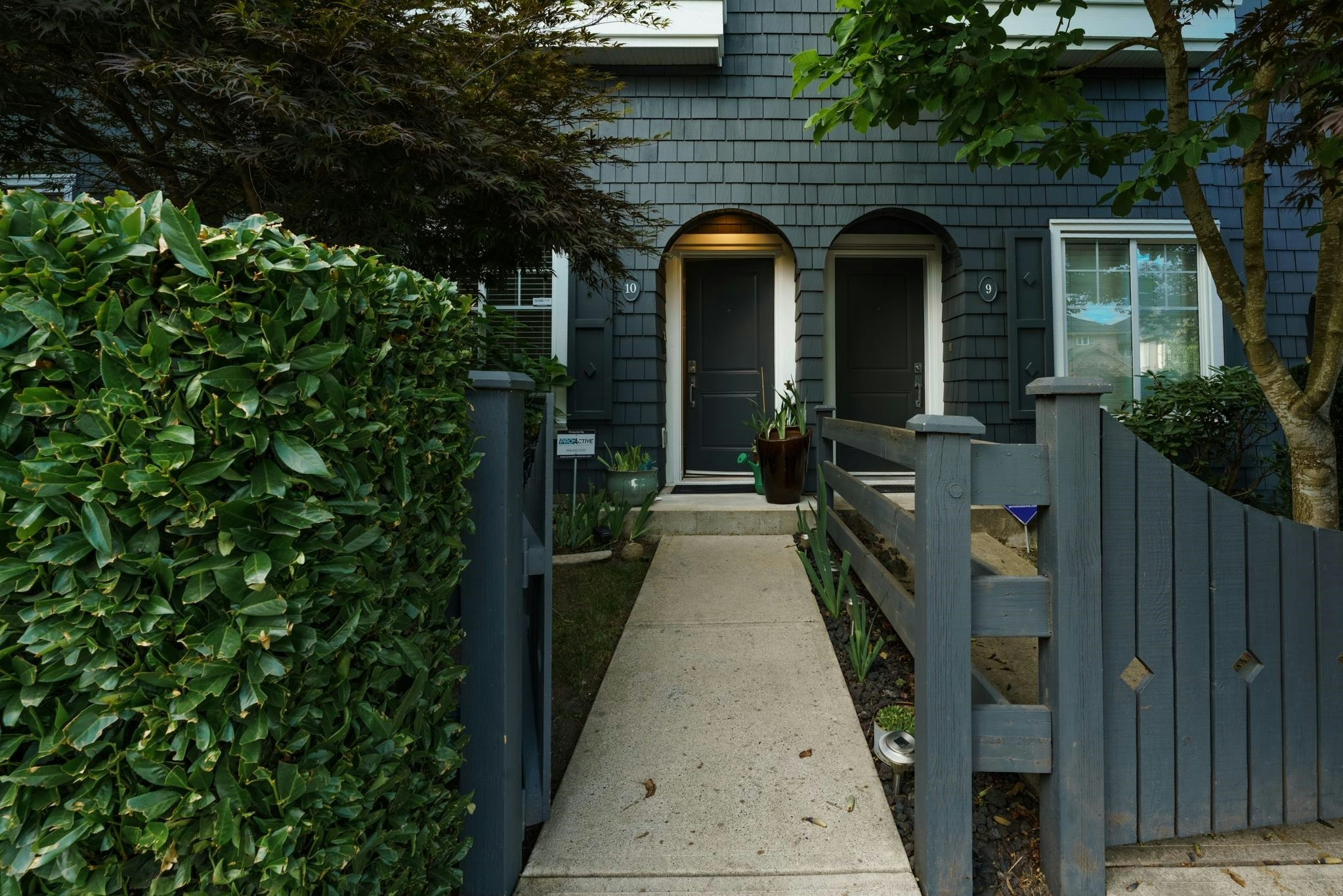 10-14955 60 Avenue - 2