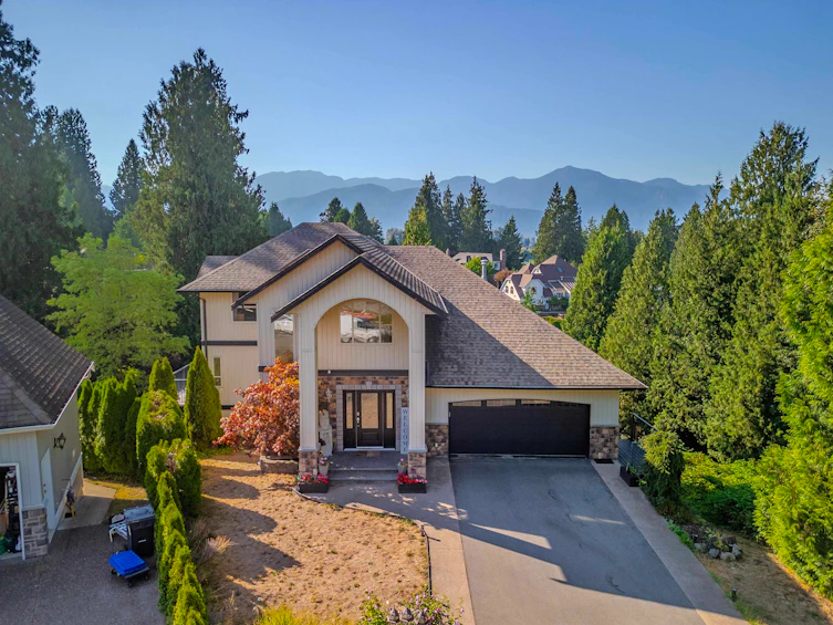 10132 Kenswood Drive, Chilliwack, BC, V2P 7N4