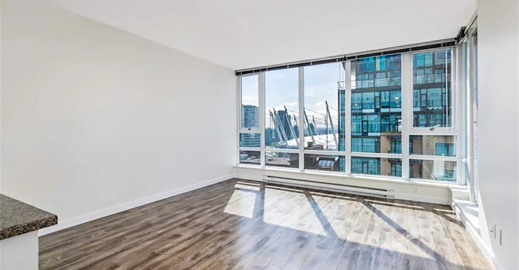 2105-233 Robson Street, Vancouver, BC, V6B 0E8 - 2